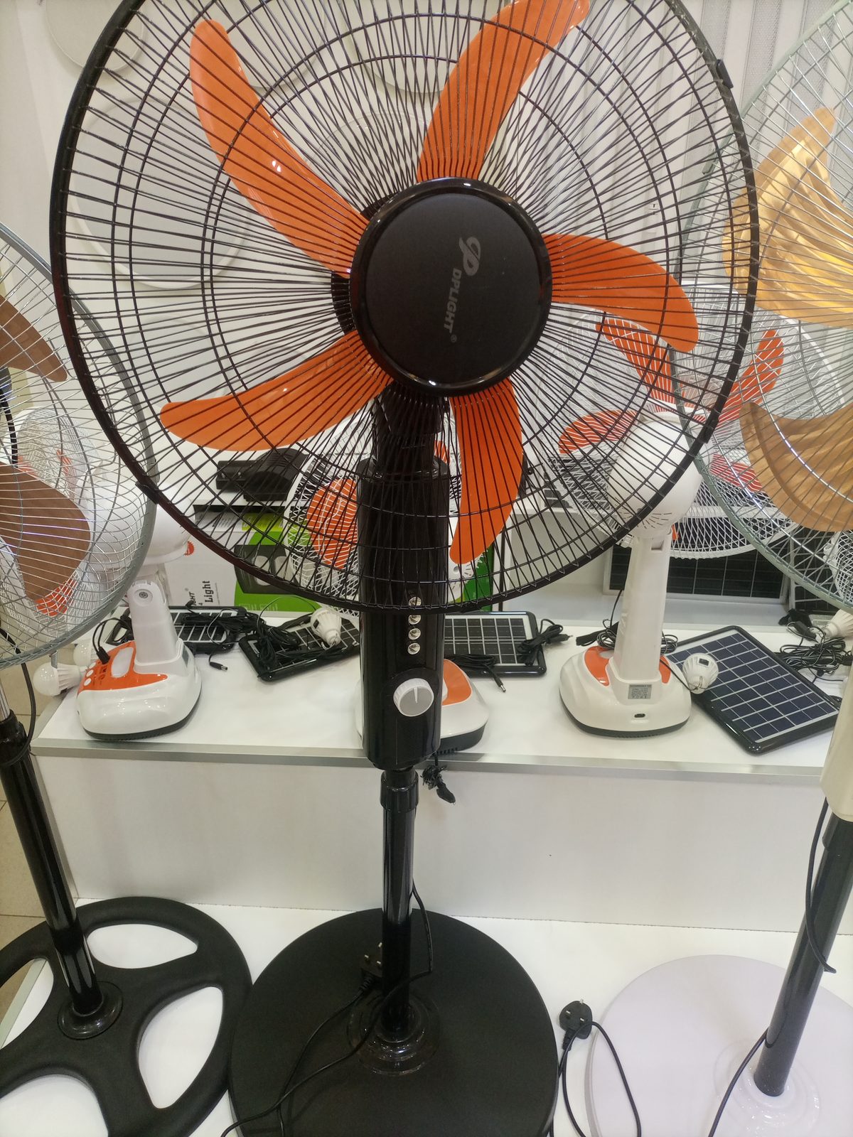 DPLIGHT Electric Fan FS211-18 FS211-18 product image